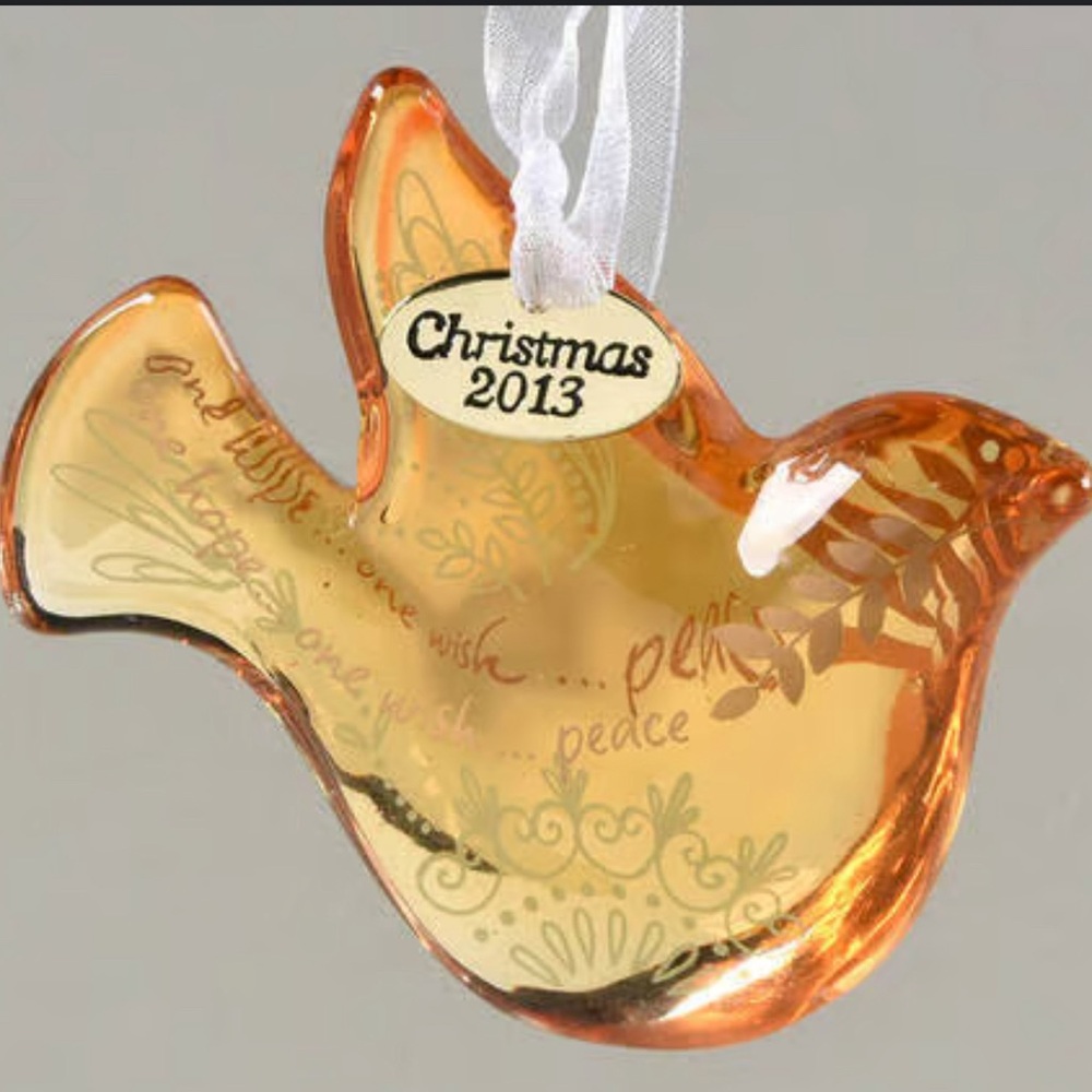 Hallmark keepsake Christmas 2013 a wish for peace in very good condition.
